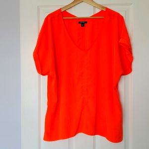 Ladies plus size top